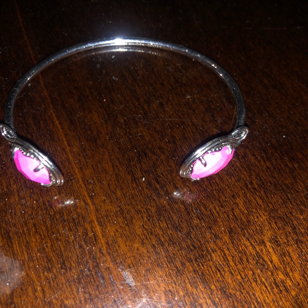 Kendra Scott bracelet